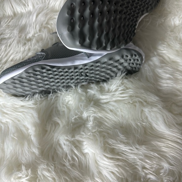 Puma Mens Size 8 Golf Shoes New Grip Fusion 191207-02Gray Spikeless Sneaker Nib - Picture 2 of 5